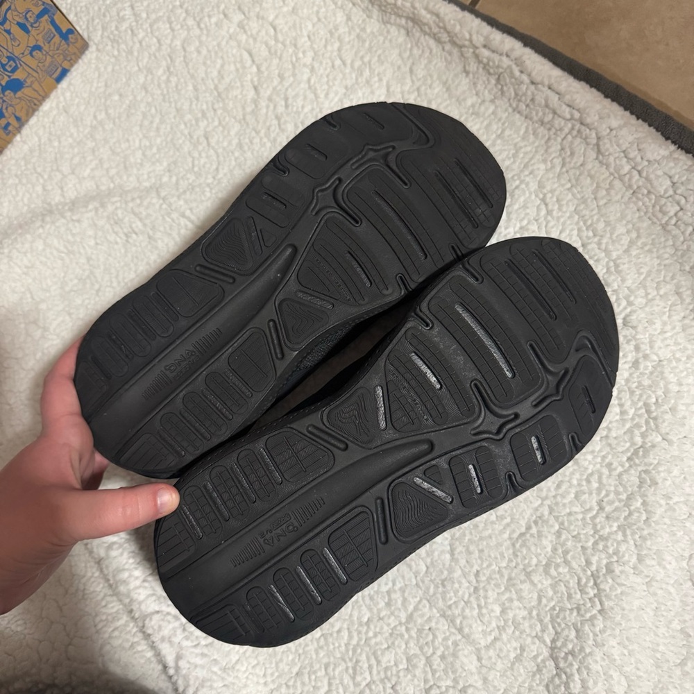 Brooks Running Shoes - Size 11 - Picture 4 of 7